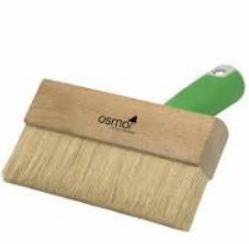 Щетка для нанесения покрытия на террасную доску